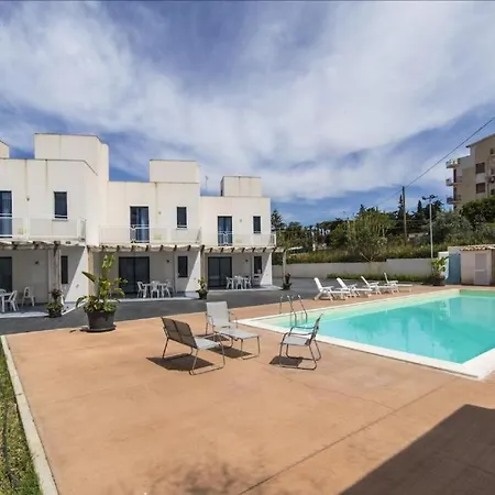 Tico Tico, Casa Con Piscina A Due Passi Dal Mare Semesterbostad
