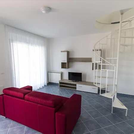 Tico Tico, Casa Con Piscina A Due Passi Dal Mare *