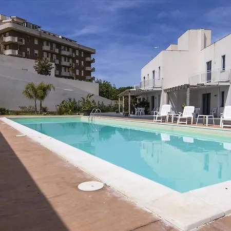 Tico Tico, Casa Con Piscina A Due Passi Dal Mare San Leone